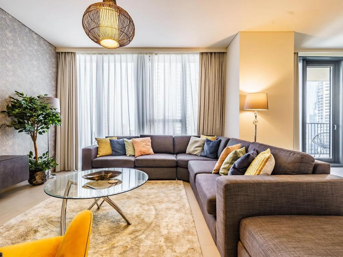 Luxurious 2Br In Boulevard Heights -Downtown Dubai Apartment